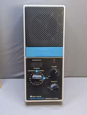 Midland Ready Rescue 77-810 CB Radio Tested40 Channel Vintage 1981 No Antenna